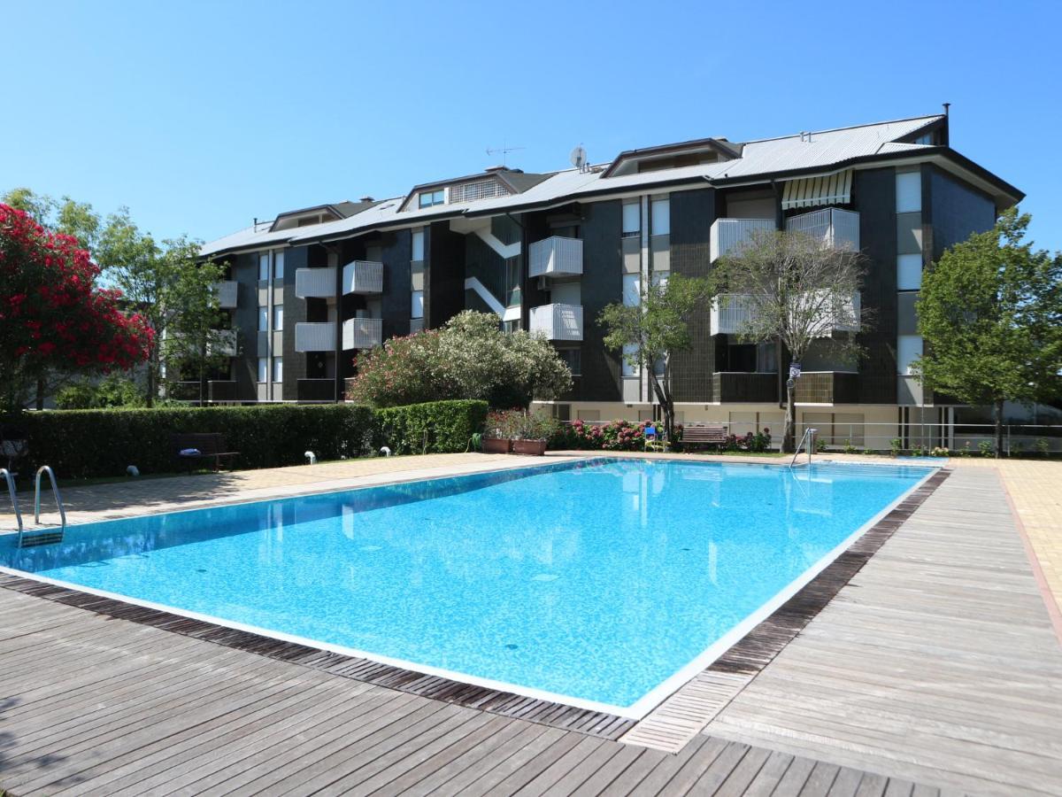 Casa Marina Apartment Lignano Sabbiadoro Exterior photo